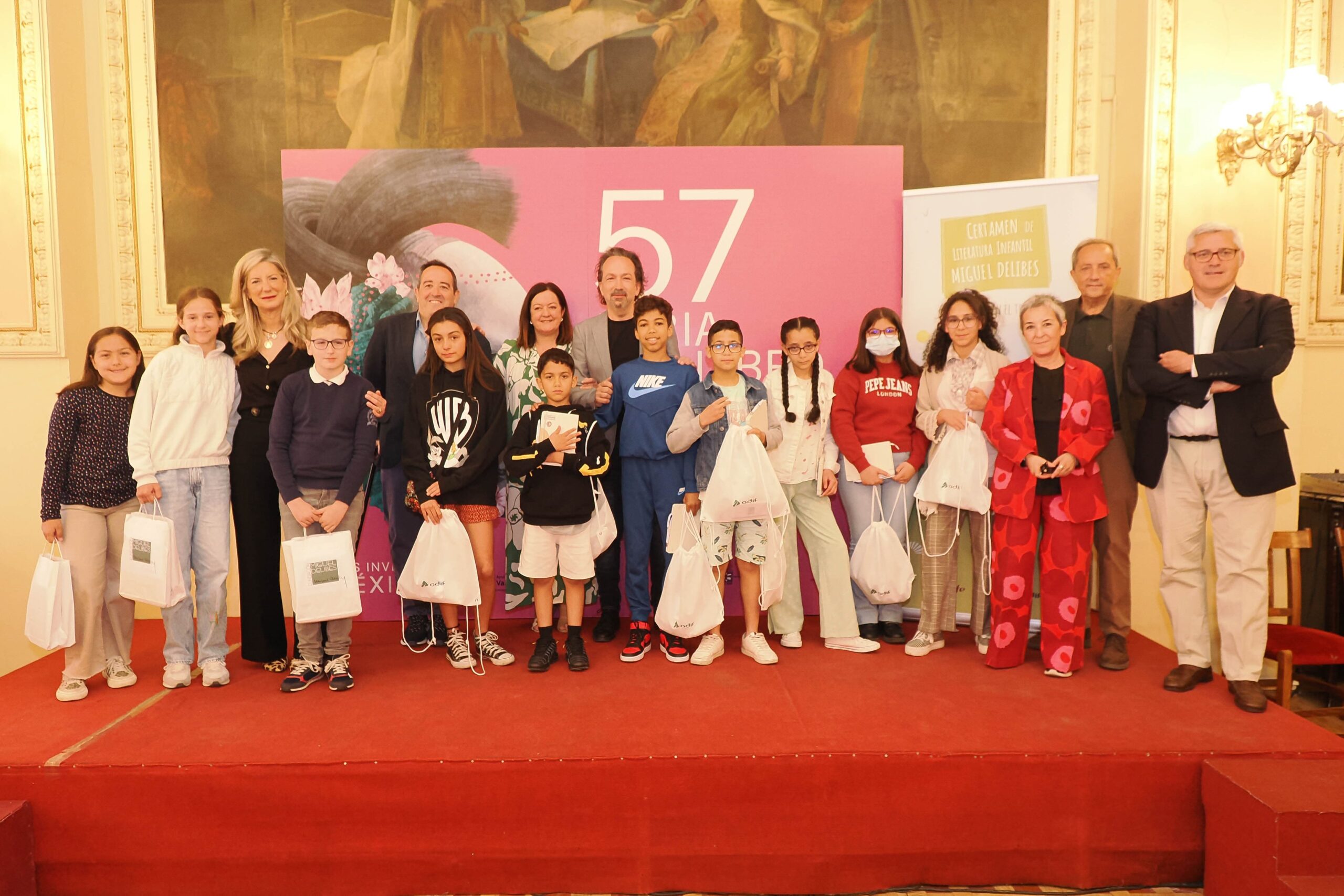 Entrega de premios del II Certamen de Literatura Infantil ‘Miguel Delibes – Aventura en el tren’